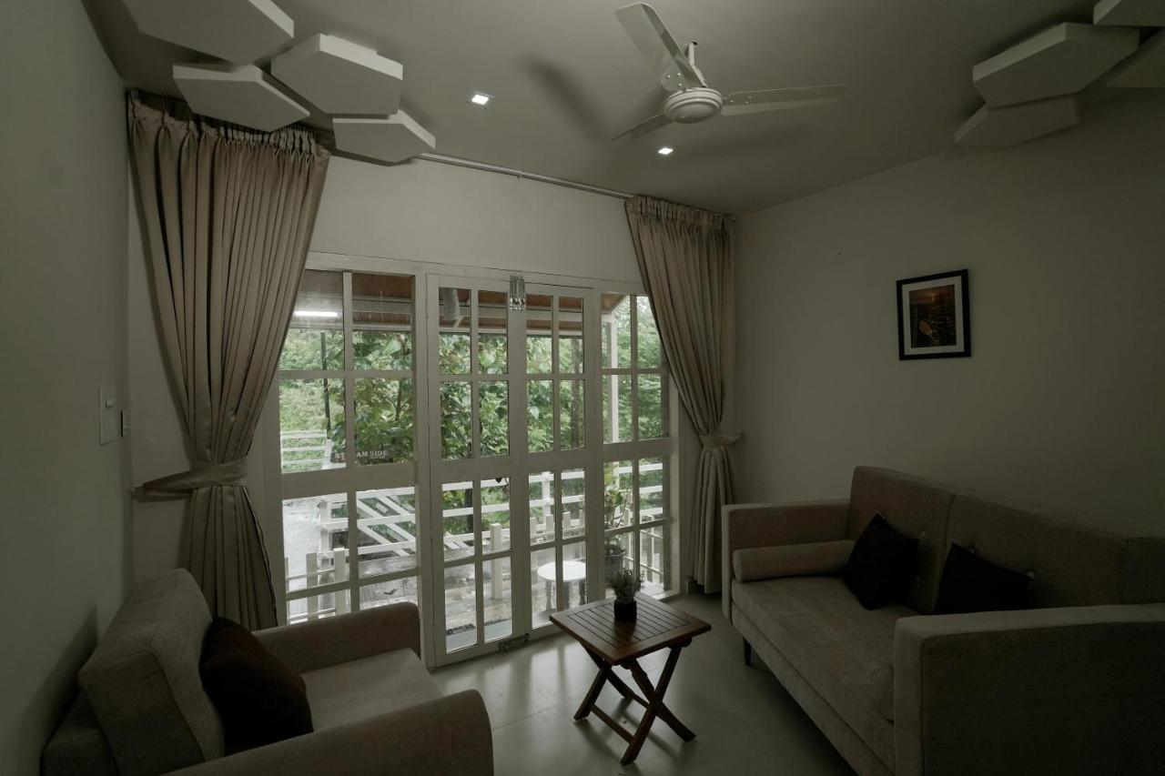 Iron Bridge Cove Villa Meppadi Bagian luar foto